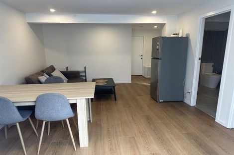 Photo of property in 4 Santa Rosa Terrace, Forrest Hill, Auckland, 0620