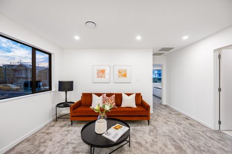 Photo of property in 7 Pakirikiri Street, Long Bay, 0630
