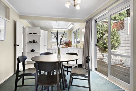Photo of property in 6 Linwood Way, Island Bay, Wellington, 6023