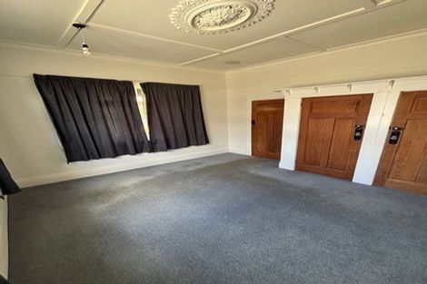 Photo of property in 17a Princes Street, Hawera, 4610
