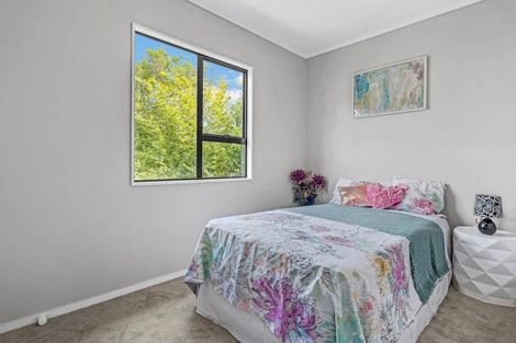 Photo of property in 3/16 Pine Street, New Lynn, Auckland, 0600