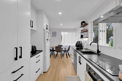 Photo of property in 6 Colstone Street, Glenview, Hamilton, 3206