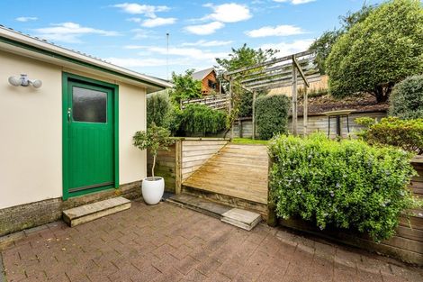 Photo of property in 33 Peel Place, Wainuiomata, Lower Hutt, 5014