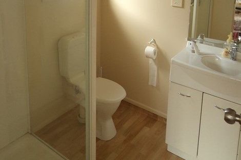 Photo of property in 16 Earlswood Avenue, Hamilton East, Hamilton, 3216