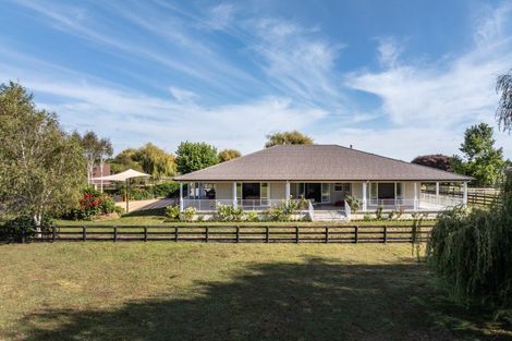 Photo of property in 81 Racecourse Road, Cambridge, 3493