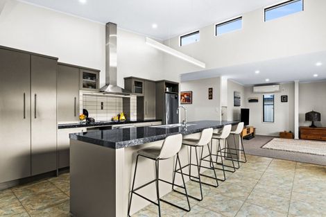 Photo of property in 27 Pinotage Drive, Greenmeadows, Napier, 4112