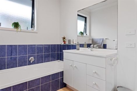 Photo of property in 24a Mcleod Road, Henderson, Auckland, 0612