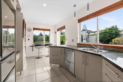 Photo of property in 11 Park Lane, Greenmeadows, Napier, 4112