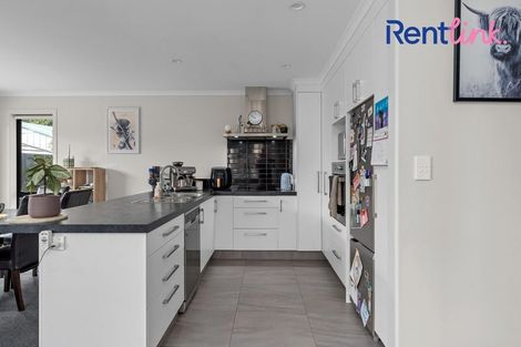 Photo of property in 11 Clover Lane, Pyes Pa, Tauranga, 3112