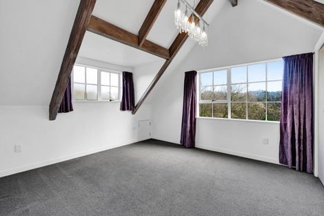 Photo of property in 10b Camden Street, Vogeltown, New Plymouth, 4310
