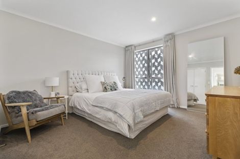 Photo of property in 30 Oioi Road, Hobsonville, Auckland, 0616