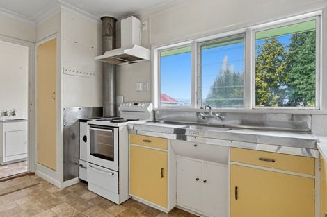 Photo of property in 14 Slade Street, Greerton, Tauranga, 3112