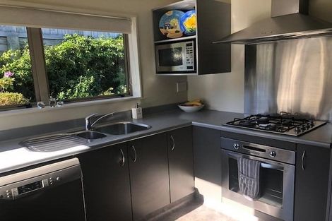 Photo of property in 89 Amesbury Drive, Churton Park, Wellington, 6037