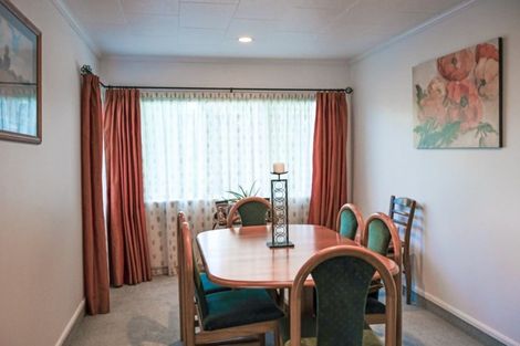 Photo of property in 60 Lucknow Road, Havelock North, 4130