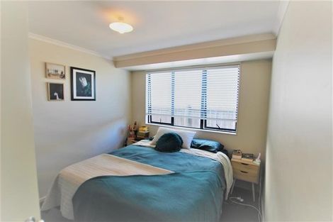 Photo of property in 77 Mountain Road, Mangere Bridge, Auckland, 2022