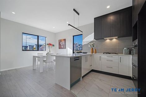 Photo of property in 49 Kairakau Street, Papakura, 2110