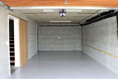 Photo of property in 442 The Esplanade, Island Bay, Wellington, 6023