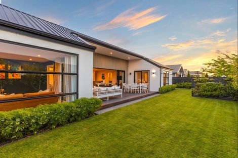 Photo of property in 18 Karere Avenue, Marshland, Christchurch, 8083