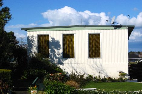 Photo of property in 19a Mayfair Place, Westown, New Plymouth, 4310