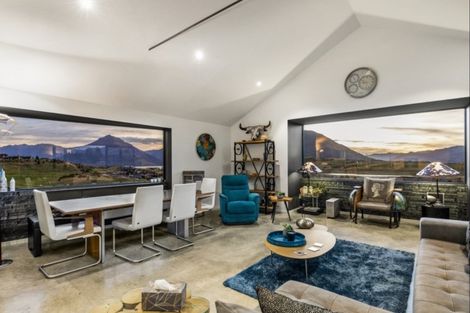 Photo of property in 10 Mckellar Drive, Jacks Point, Queenstown, 9371