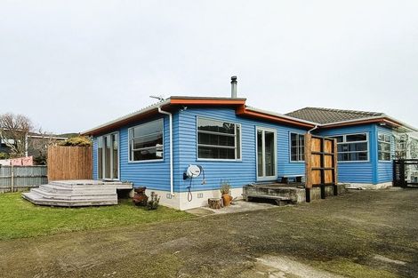 Photo of property in 10 Chamberlain Road, Karori, Wellington, 6012