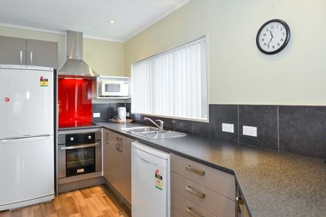 Photo of property in 6/512 Heretaunga Street East, Hastings, 4122