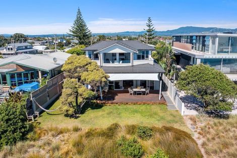 Photo of property in 63 Karewa Parade, Papamoa Beach, Papamoa, 3118