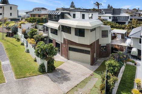 Photo of property in 34 Clyde Street, Mount Maunganui, 3116