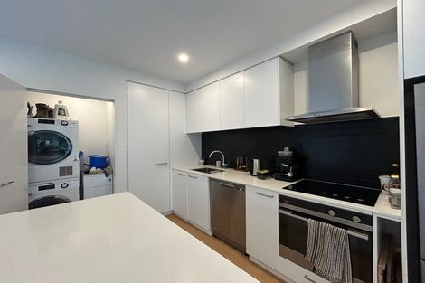 Photo of property in 41 Rua Kai Way, Brooklyn, Wellington, 6021