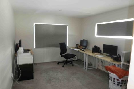 Photo of property in 39a Keegan Drive, Massey, Auckland, 0614