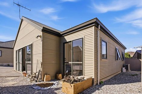 Photo of property in 8b Mckellar Court, Cromwell, 9310