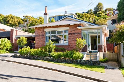 Photo of property in 16 Motu Street, Saint Clair, Dunedin, 9012