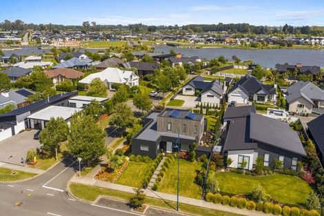 Photo of property in 2 Te Wairewa Street, Pegasus, 7612