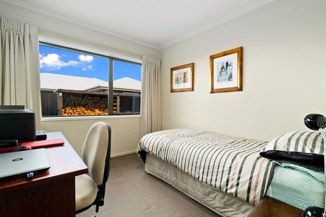Photo of property in 5 Daniels Terrace, Wanaka, 9305