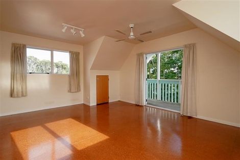 Photo of property in 1 Moana Avenue, Bayswater, Auckland, 0622