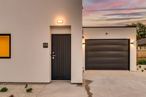 Photo of property in 3/29 Main Road South, Sockburn, 8042