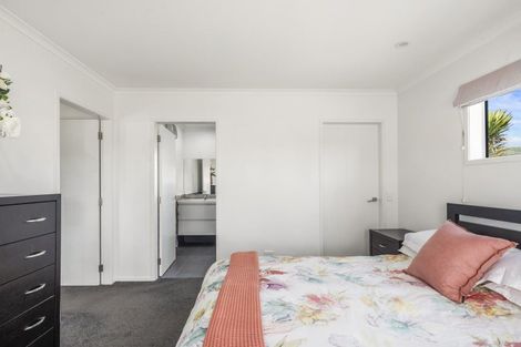 Photo of property in 3 Montgomery Crescent, Kinloch, Taupo, 3377