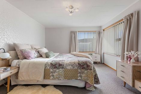 Photo of property in 1 Cherry Lane, Milton, 9220