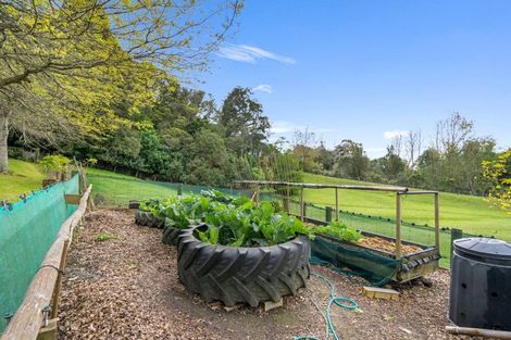 Photo of property in 11 Te Pahi River Drive, Paparoa, Maungaturoto, 0583