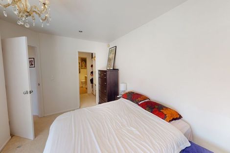 Photo of property in 79u2 Grafton Road, Roseneath, Wellington, 6011