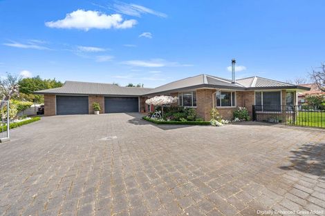 Photo of property in 182 Auckland Road, Greenmeadows, Napier, 4112