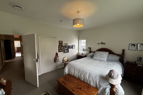 Photo of property in 115 Brooklands Road, Brooklands, New Plymouth, 4310