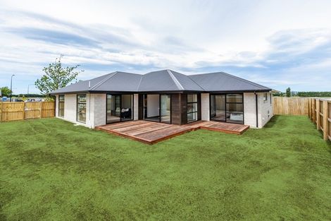 Photo of property in 32 Raptor Street, Rolleston, 7615