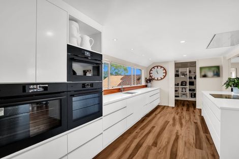 Photo of property in 4 Sanderson Place, Havelock North, 4130