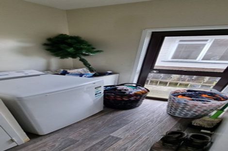 Photo of property in 3 Robertson Road, Favona, Auckland, 2024