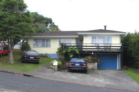 Photo of property in 16 Redwood Drive, Massey, Auckland, 0614