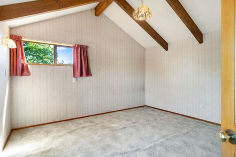 Photo of property in 10 Regency Crescent, Redwood, Christchurch, 8051