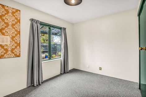 Photo of property in 1 Strachan Way, Highbury, Palmerston North, 4412