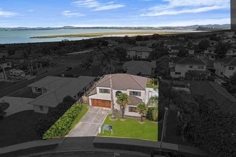 Photo of property in 10 Gunner Drive, Te Atatu Peninsula, Auckland, 0610