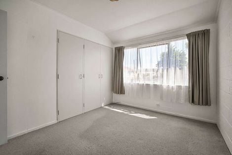 Photo of property in 2/2 Whitehead Road, Hastings, 4122